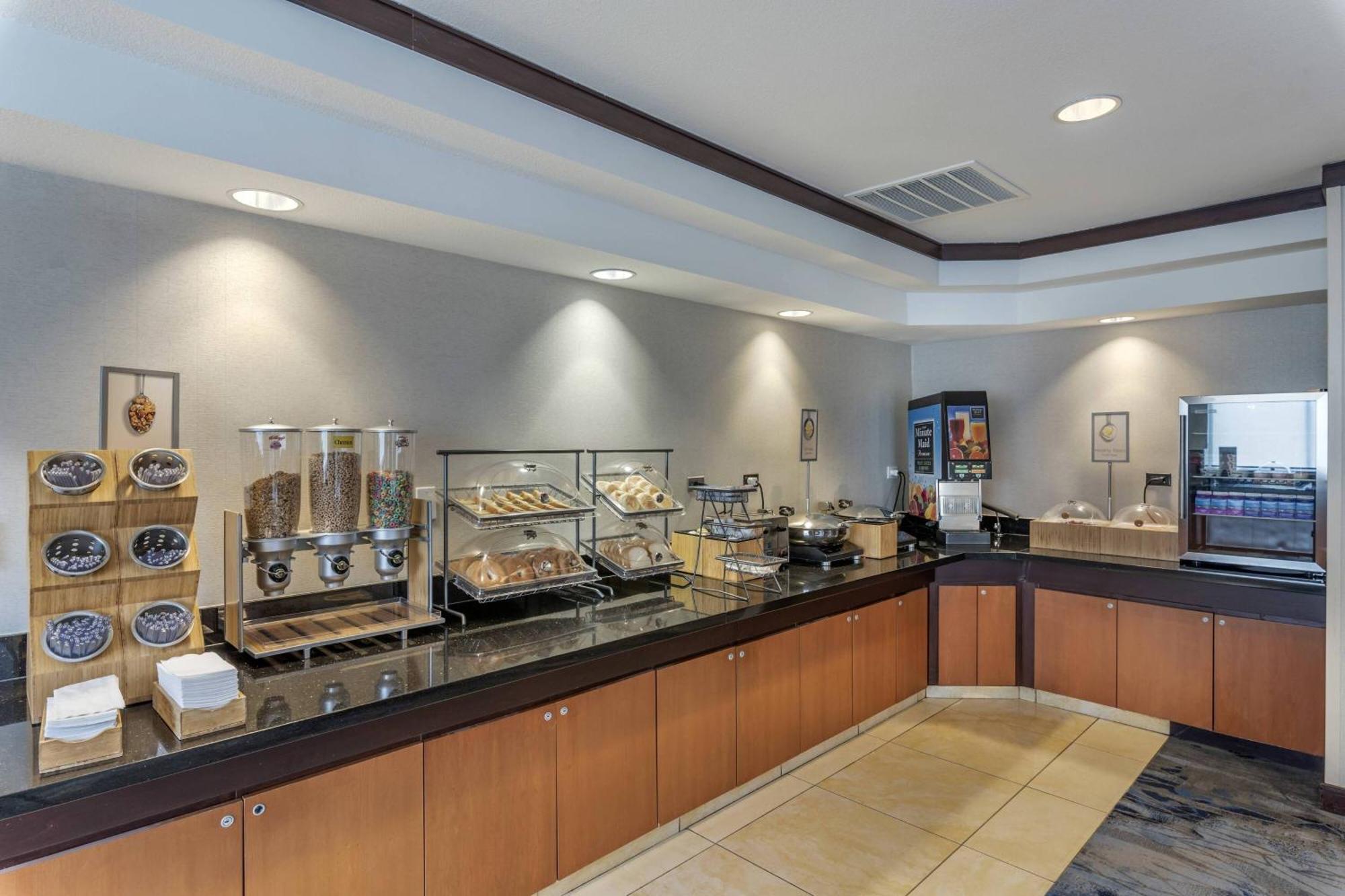 Fairfield Inn & Suites By Marriott Техаркана Экстерьер фото